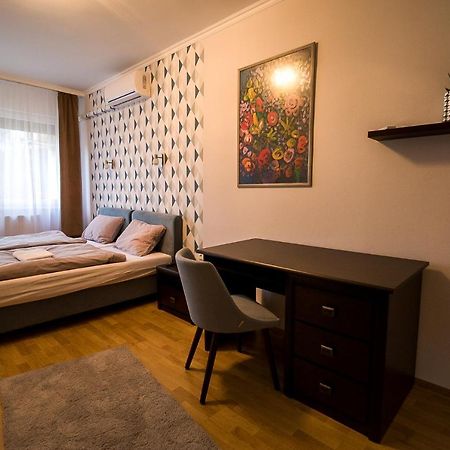 Thermal Next I Weninger Apartman Kiskunhalas Buitenkant foto